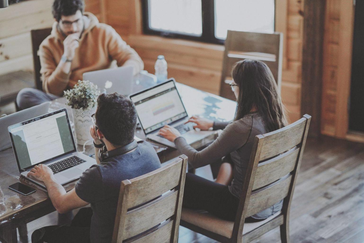 Professionelle Finanzberatung und Budgetplanung